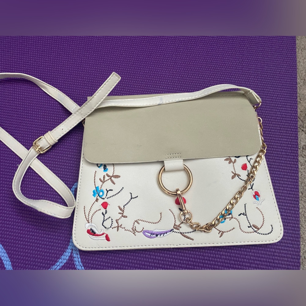 Small handbag with shoulder strap